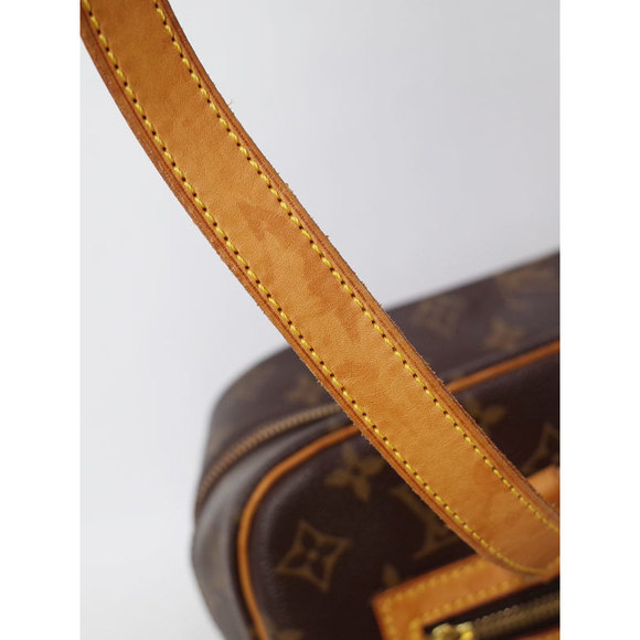 Louis Vuitton Bag Cite Shoulder GM Monogram - Picture 5 of 8